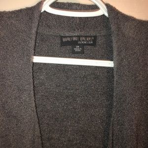 Barefoot Dreams Cozychic Lite w/ pockets